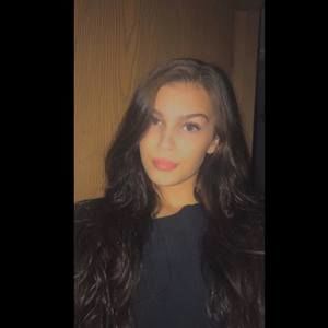 Meet your Posher, Carly